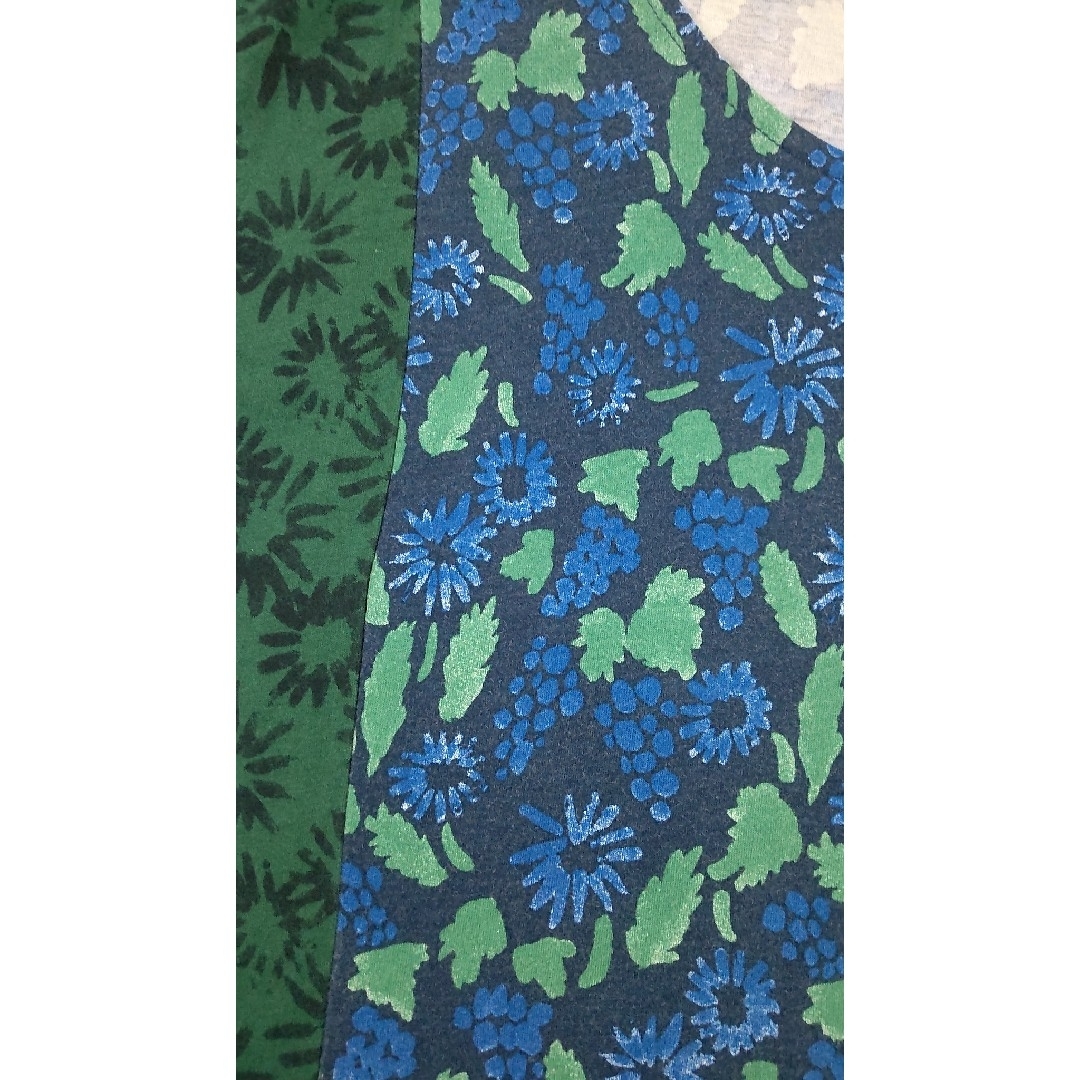 Graniph(グラニフ)のgraniph グリーン花柄カットソー レディースのトップス(カットソー(半袖/袖なし))の商品写真