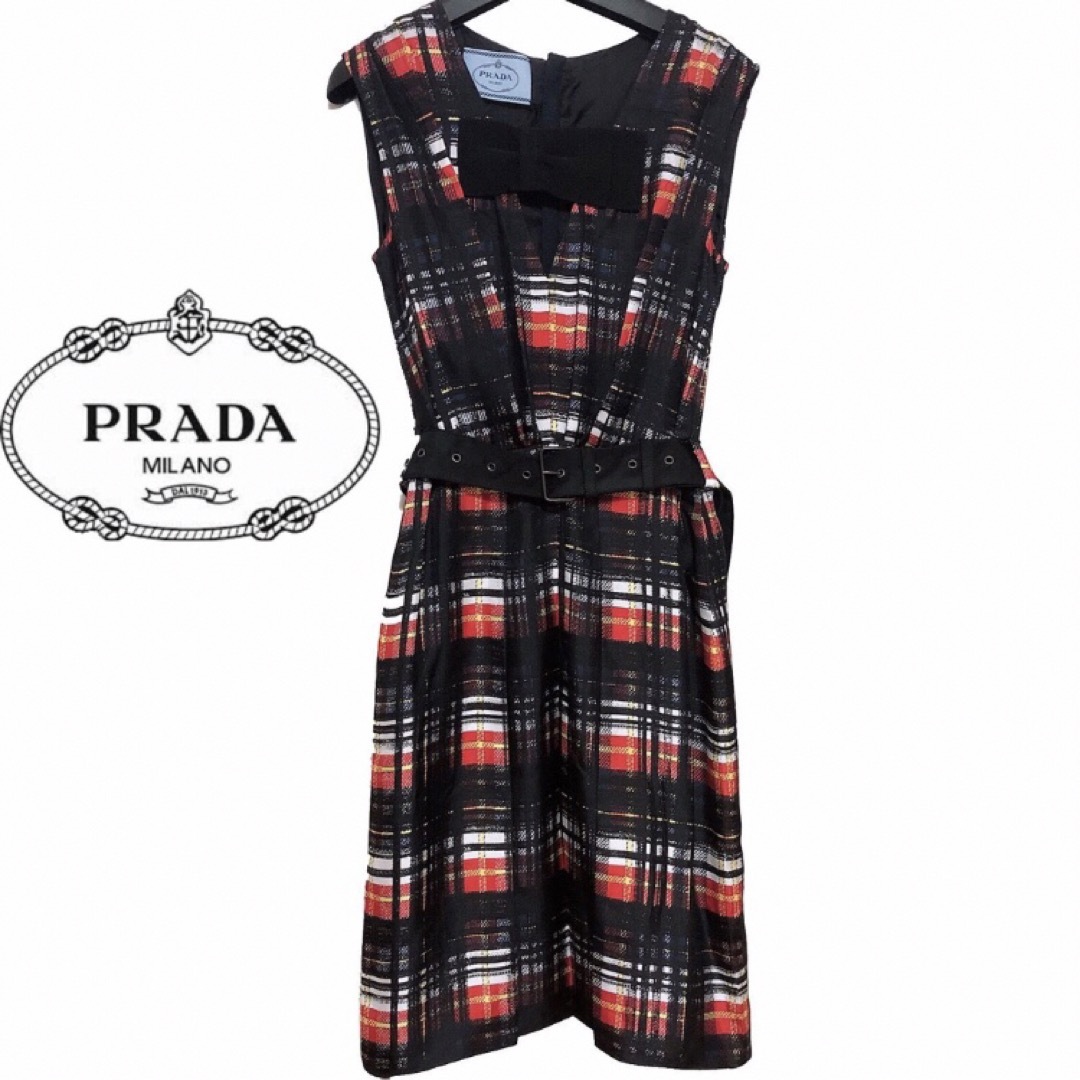 PRADA(プラダ)の【新品】PRADA　プラダ ギンガムチェック　リボン　ワンピース レディースのワンピース(ひざ丈ワンピース)の商品写真