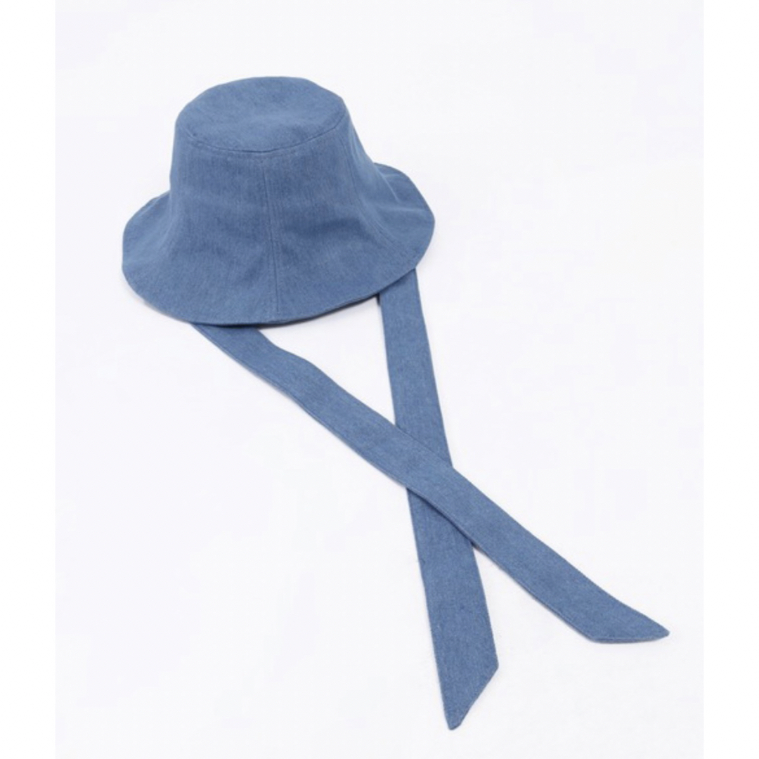 新品未使用　帽子 ハット ストラップフレアハット　デニム レディースの帽子(その他)の商品写真