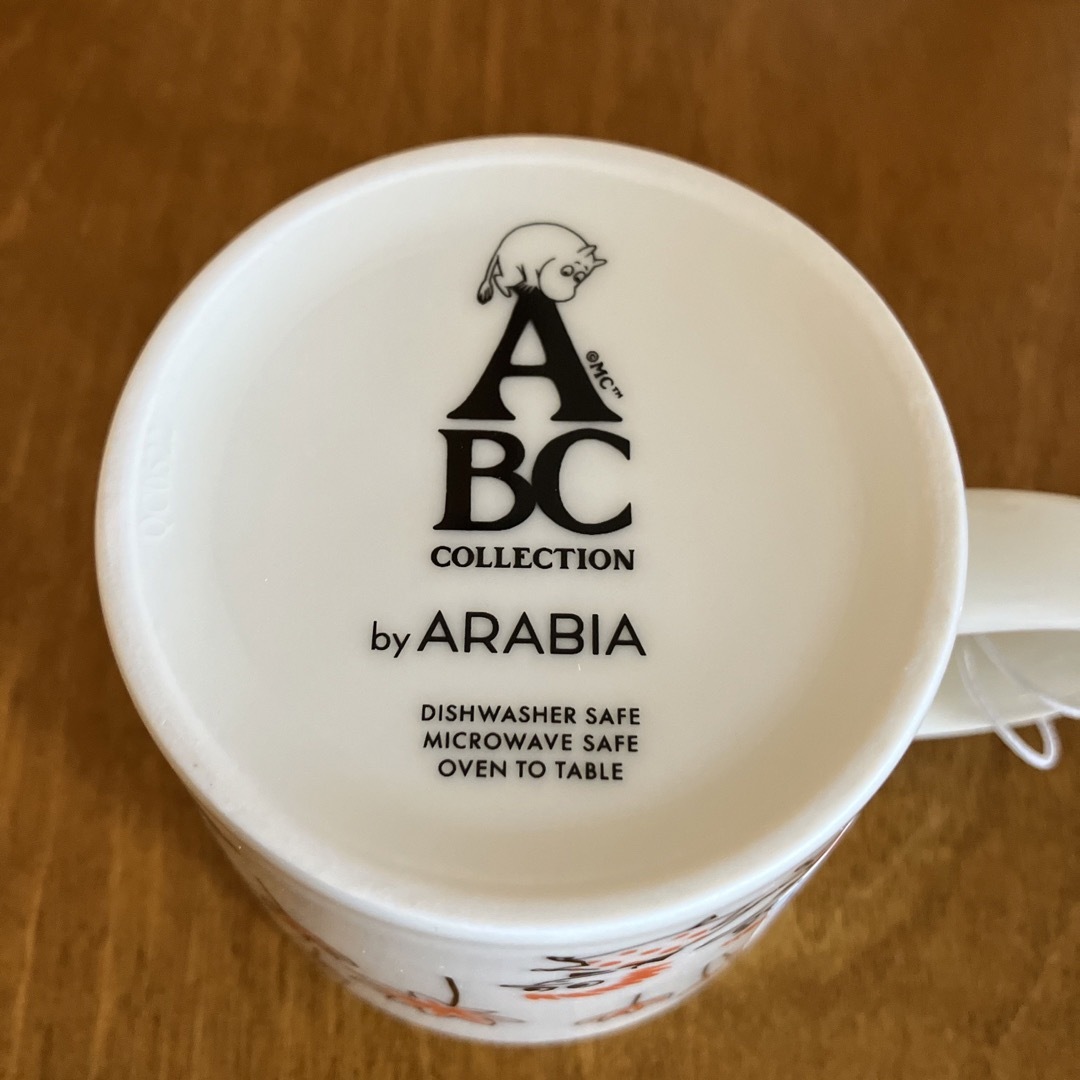 ARABIA(アラビア)の新品未使用　アラビア　赤十字　ABCマグカップ　0.3L　スナフキン インテリア/住まい/日用品のキッチン/食器(グラス/カップ)の商品写真