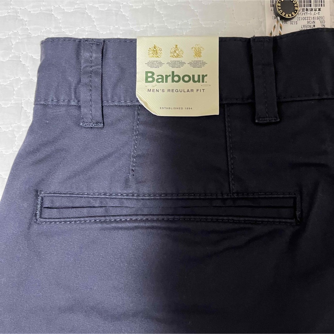 Barbour(バーブァー)の【新品未使用タグ付き】Barbour ハーフパンツ　30インチ　ネイビー メンズのパンツ(ショートパンツ)の商品写真