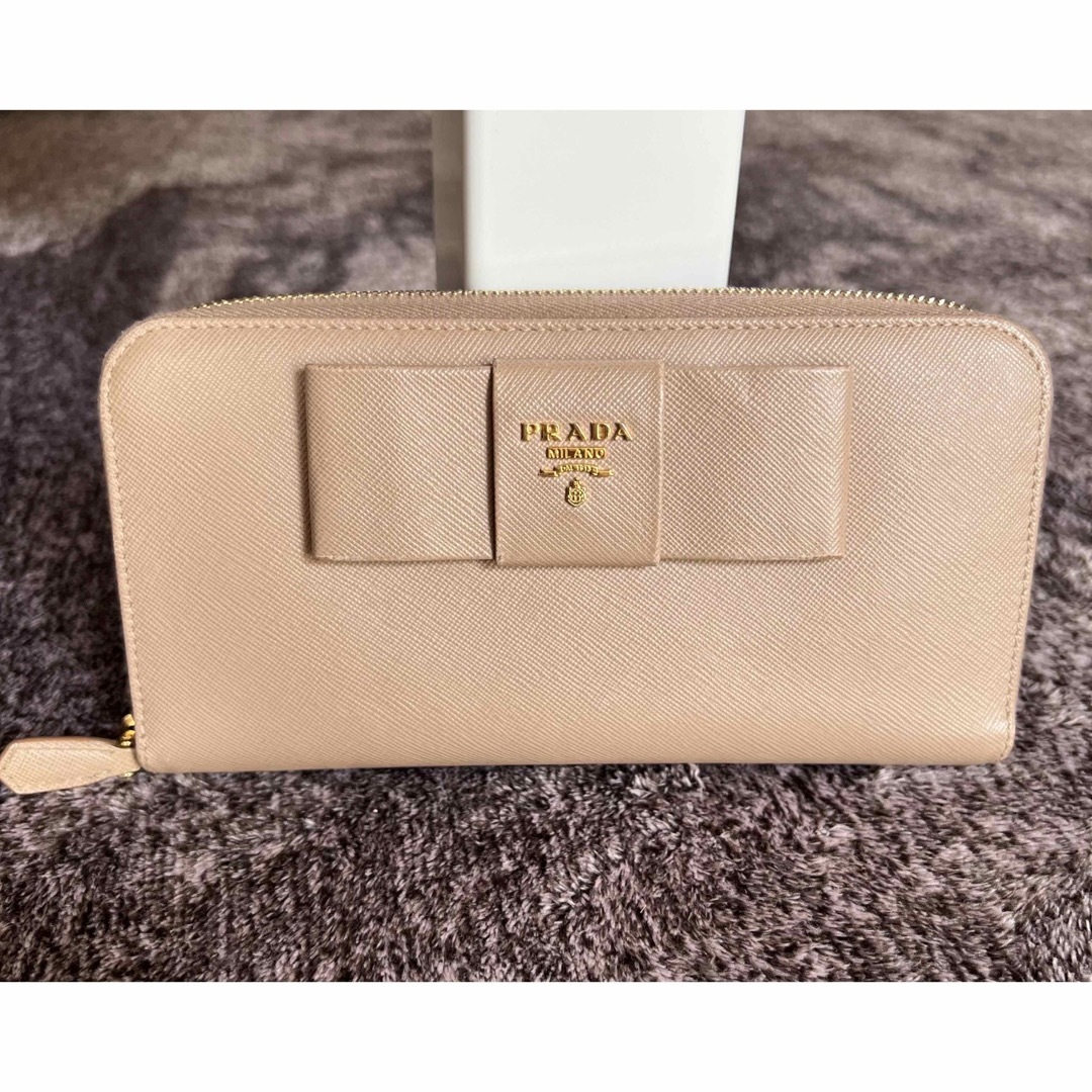 最終値下げ‼️『美品』プラダ 長財布 ピンクベージュ-