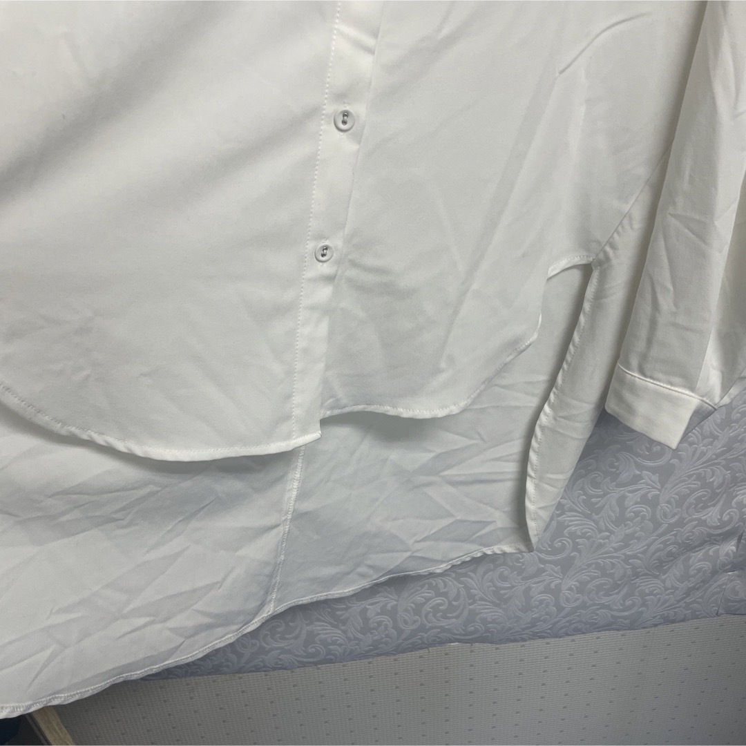 antiqua(アンティカ)のアンティカ antiqua 白シャツ 長袖シャツ 大きいサイズ レディースのトップス(シャツ/ブラウス(長袖/七分))の商品写真