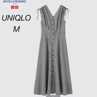 ユニクロ(UNIQLO)のUNIQLOコットンフレアVネックワンピース（ノースリーブ）(ロングワンピース/マキシワンピース)