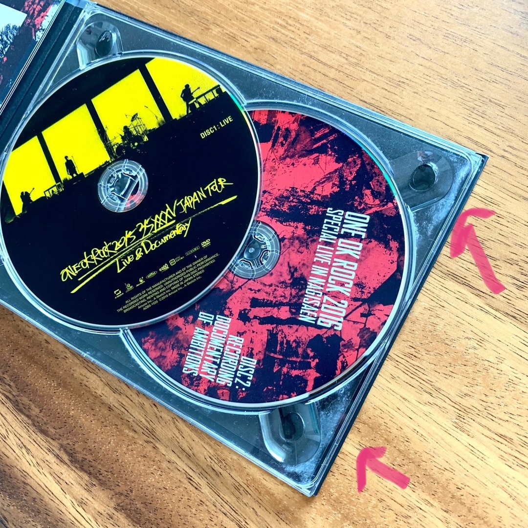 ONE OK ROCK(ワンオクロック)のや　様専用　DVD3セット エンタメ/ホビーのDVD/ブルーレイ(ミュージック)の商品写真