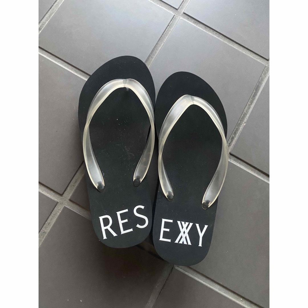 RESEXXY(リゼクシー)のリゼクシー　ロゴ入りビーチサンダル レディースの靴/シューズ(ビーチサンダル)の商品写真