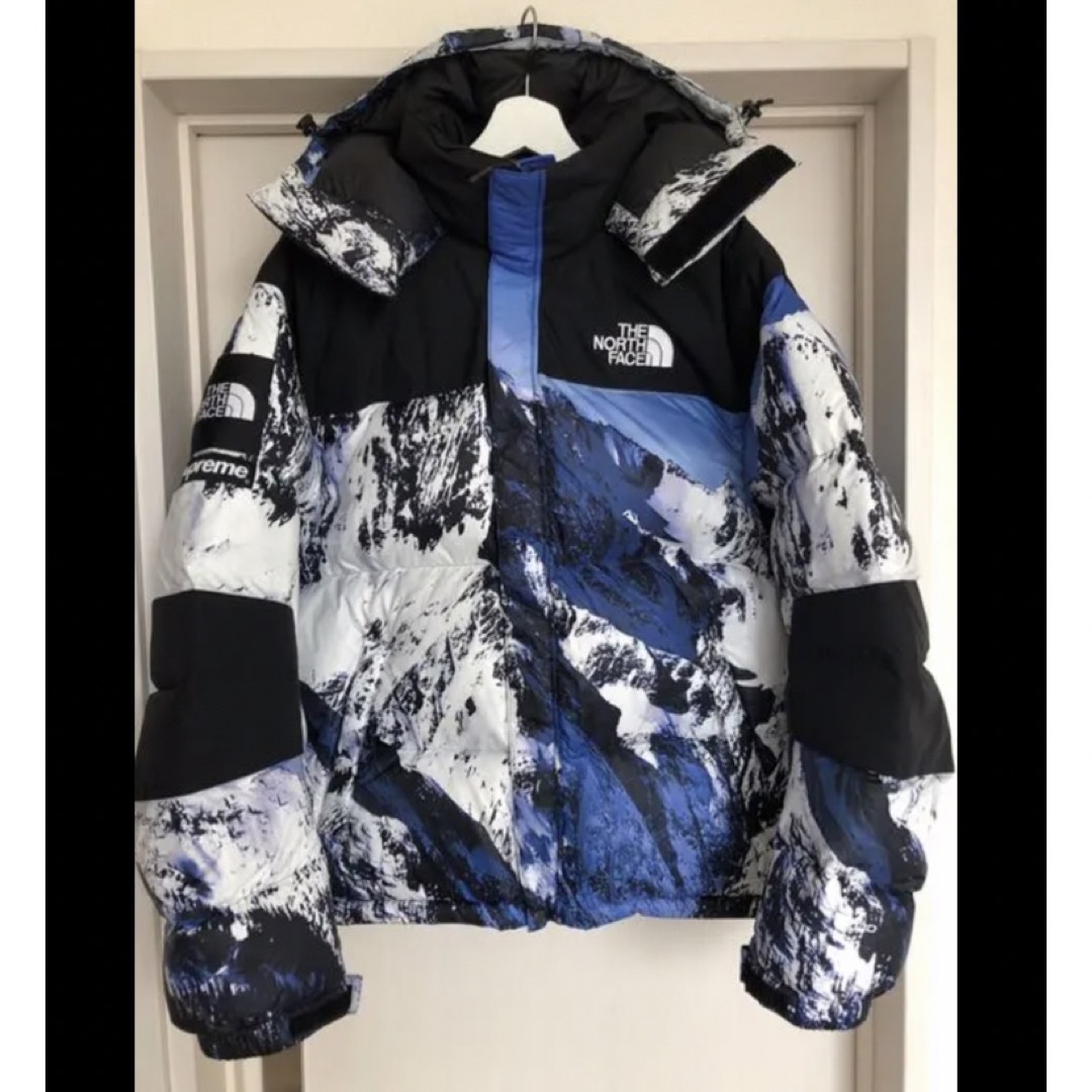 supreme 雪山　付属品完備　ほぼ未使用 メンズのジャケット/アウター(ダウンジャケット)の商品写真