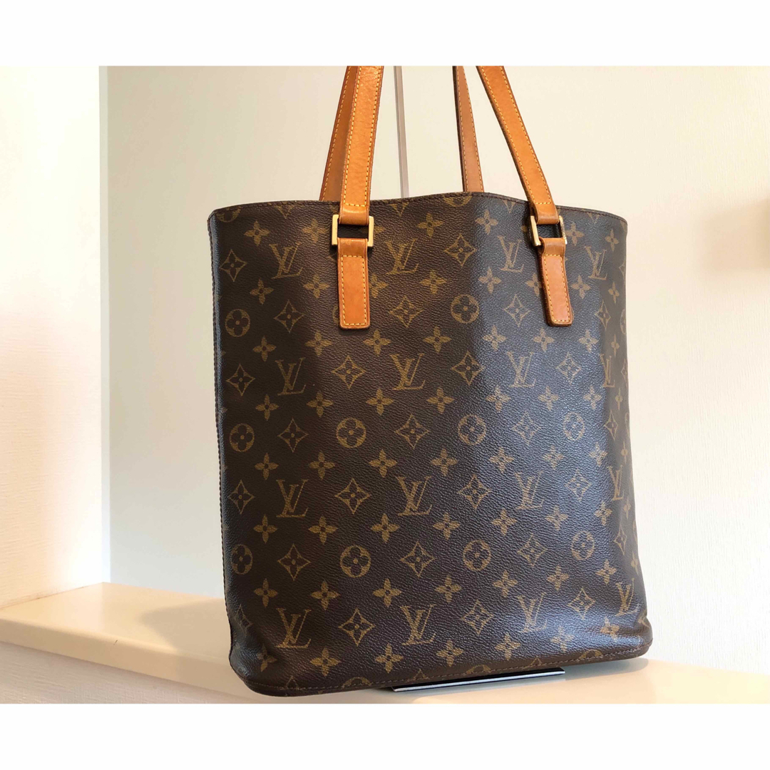 LOUIS VUITTON(ルイヴィトン)の★ルイヴィトン★ショルダーバッグ/モノグラム/ヴァヴァン/トート/バケツ/GM レディースのバッグ(ショルダーバッグ)の商品写真