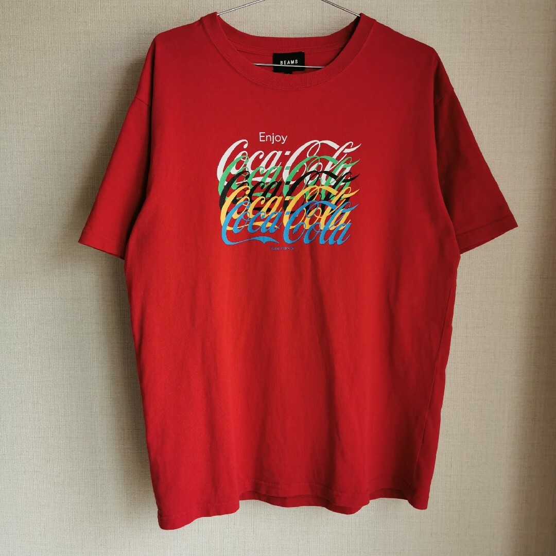 BEAMS(ビームス)のビームス×コカコーラコラボTシャツ　赤　メンズ メンズのトップス(Tシャツ/カットソー(半袖/袖なし))の商品写真