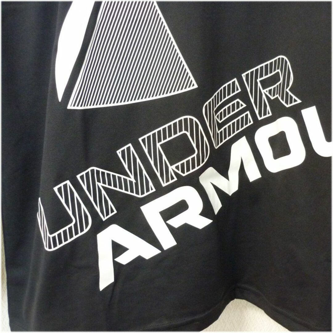 UNDER ARMOUR(アンダーアーマー)の新品未使用◆(L)アンダーアーマー 黒/ブラック　ビッグロゴロンT　長袖Tシャツ メンズのトップス(Tシャツ/カットソー(七分/長袖))の商品写真