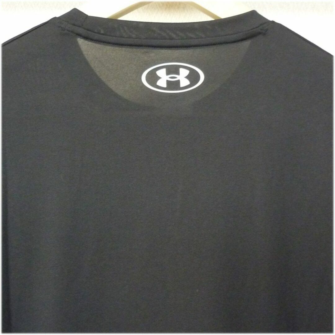 UNDER ARMOUR(アンダーアーマー)の新品未使用◆(XL)アンダーアーマー黒/ブラック ビッグロゴロンT/長袖Tシャツ メンズのトップス(Tシャツ/カットソー(七分/長袖))の商品写真