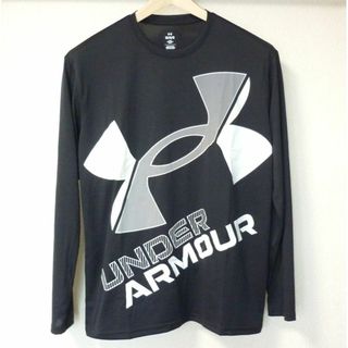 アンダーアーマー(UNDER ARMOUR)の新品未使用◆(XL)アンダーアーマー黒/ブラック ビッグロゴロンT/長袖Tシャツ(Tシャツ/カットソー(七分/長袖))