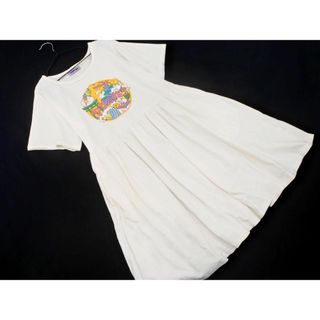 プニュズ(PUNYUS)のプニュズ 渡辺直美 プリント フレア Tシャツ ワンピース size2/白 ■◆ レディース(ミニワンピース)