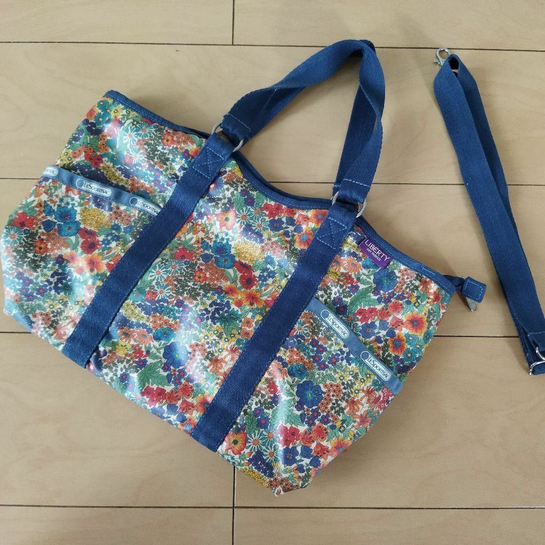 LeSportsac - リバティ×レスポートサック コラボ ショルダーバッグ