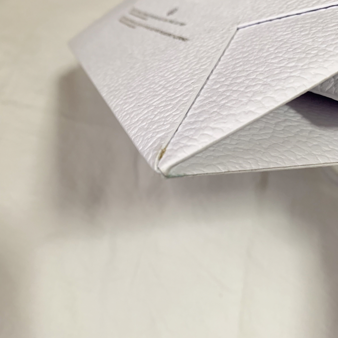 Christian Dior(クリスチャンディオール)のDior ヘアミスト ショッパー ボックス セット コスメ/美容のヘアケア/スタイリング(ヘアウォーター/ヘアミスト)の商品写真