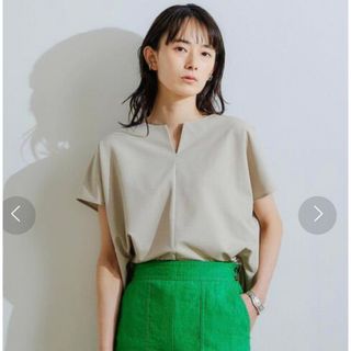 ユナイテッドアローズグリーンレーベルリラクシング(UNITED ARROWS green label relaxing)のリネンライクキーネックカットソー(ベージュ)／グリーンレーベルリラクシング(カットソー(半袖/袖なし))