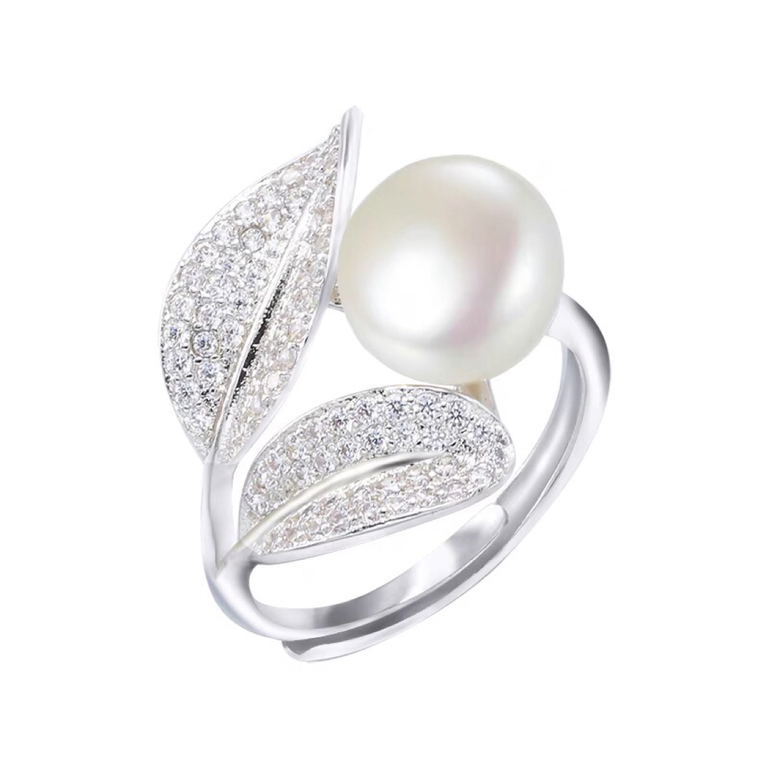 素敵な大粒♪天然本真珠のボリューム感で楽しめる♪リーフダイヤ入ホワイトパール指輪 レディースのアクセサリー(リング(指輪))の商品写真