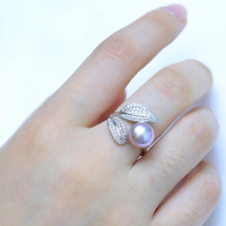 素敵な♪天然本真珠のボリューム感で楽しめる♪リーフダイヤ入サクラピンクパール指輪(リング(指輪))
