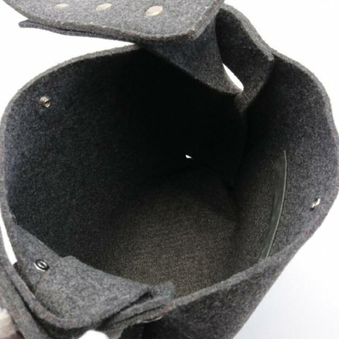 recycled felt const ructive shoulder bag コンストラクティブ ショルダーバッグ リサイクルフェルト グレー 22AW