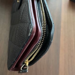 CHANEL キャビアスキン 二つ折り財布