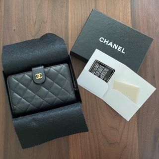 激レア希少カラー????2022SS CHANEL シャネル ハートコインパース