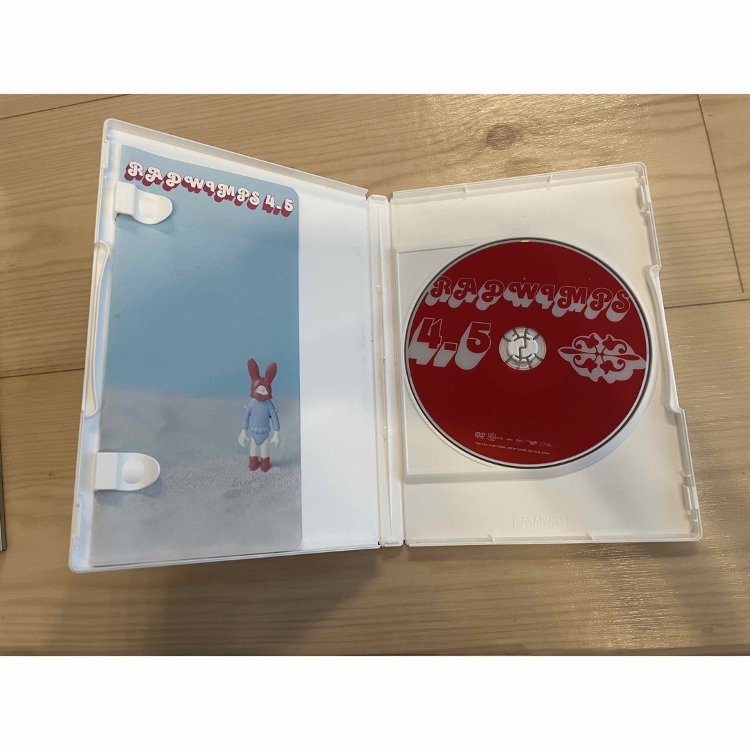 RADWIMPS  CD・DVDセット販売 エンタメ/ホビーのCD(ポップス/ロック(邦楽))の商品写真