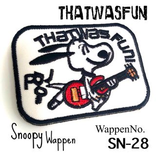 スヌーピー(SNOOPY)の✶ロックフェス♩THAT WAS FUNI✌スヌーピー◆メッセージ❂ワッペン(アコースティックギター)