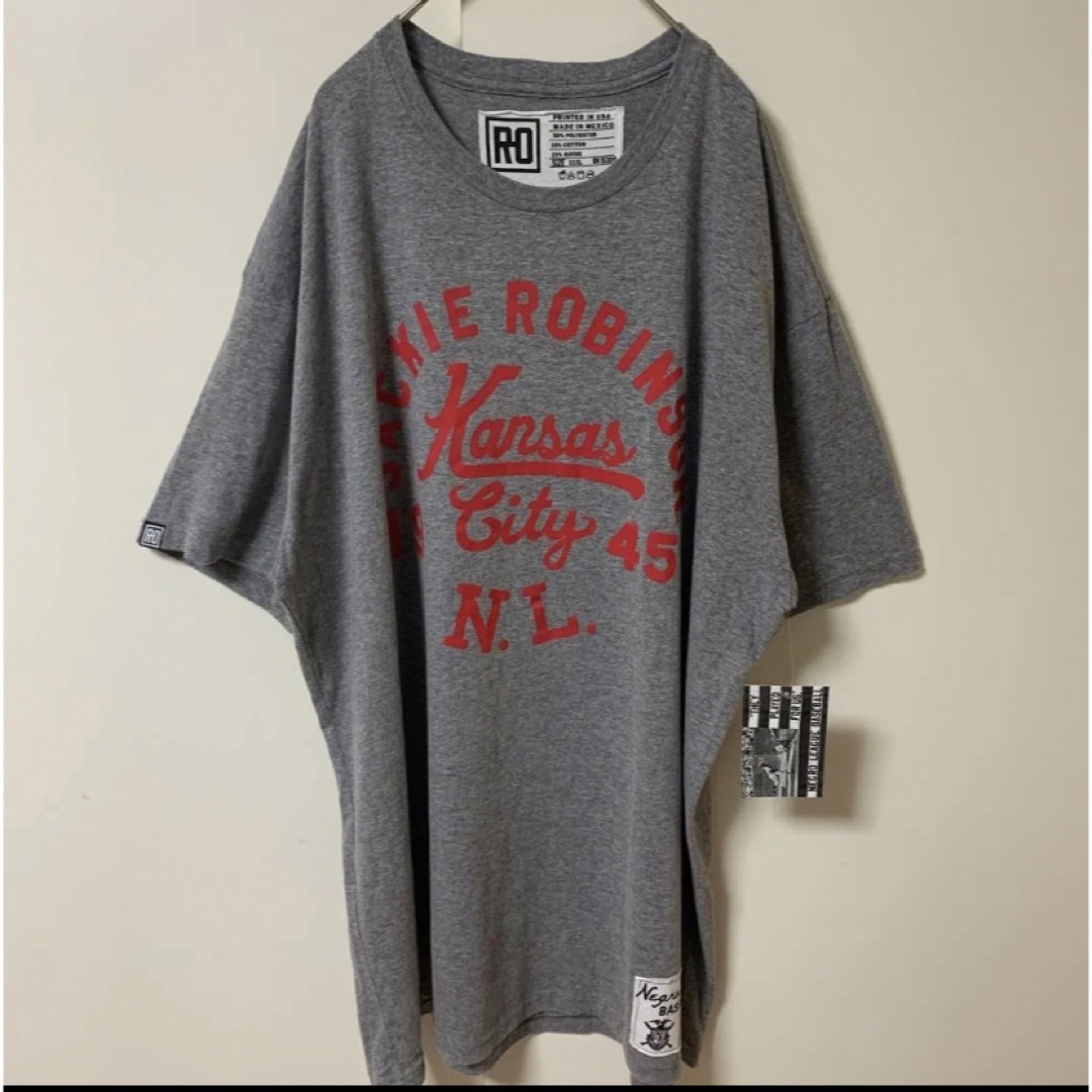 MLB(メジャーリーグベースボール)のオーバーサイズ　Tシャツ　グレー　メジャーリーグベースボール メンズのトップス(Tシャツ/カットソー(半袖/袖なし))の商品写真