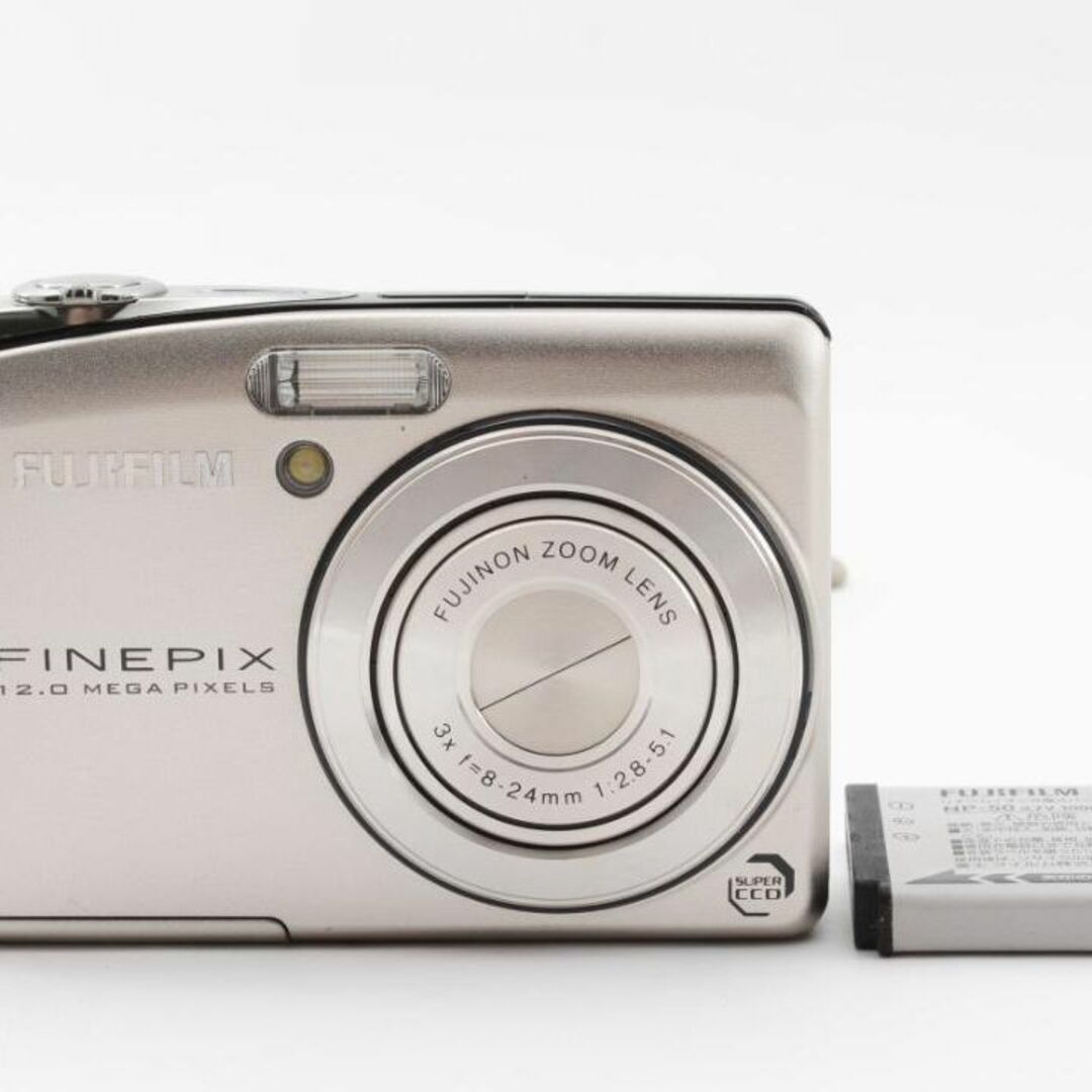 カメラ【C3275】FUJIFILM FinePix F50fd デジタルカメラ