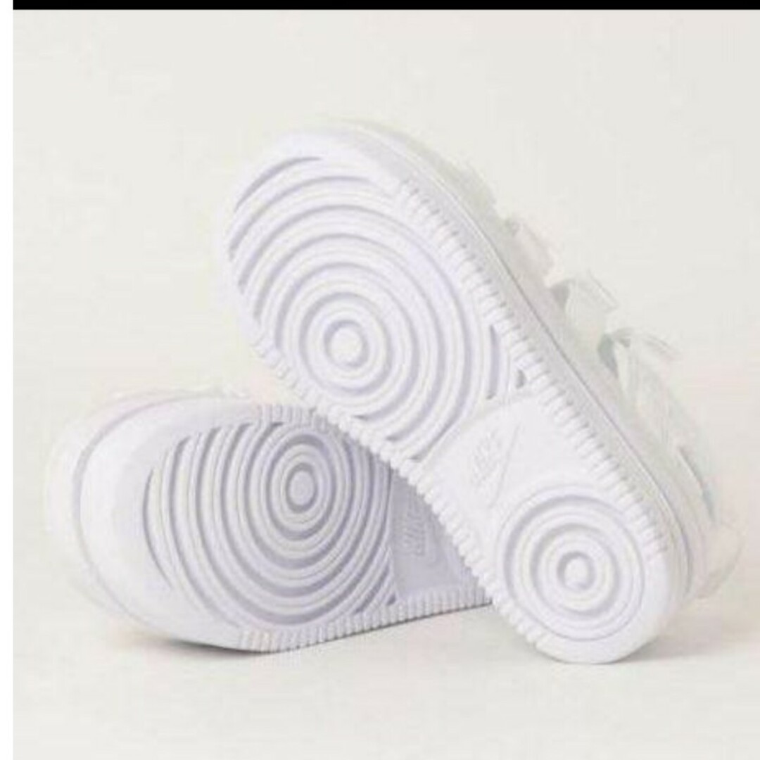 NIKE(ナイキ)の新品❤未使用 ナイキ スポーツサンダル スポサン NIKE ホワイト白 レディースの靴/シューズ(サンダル)の商品写真