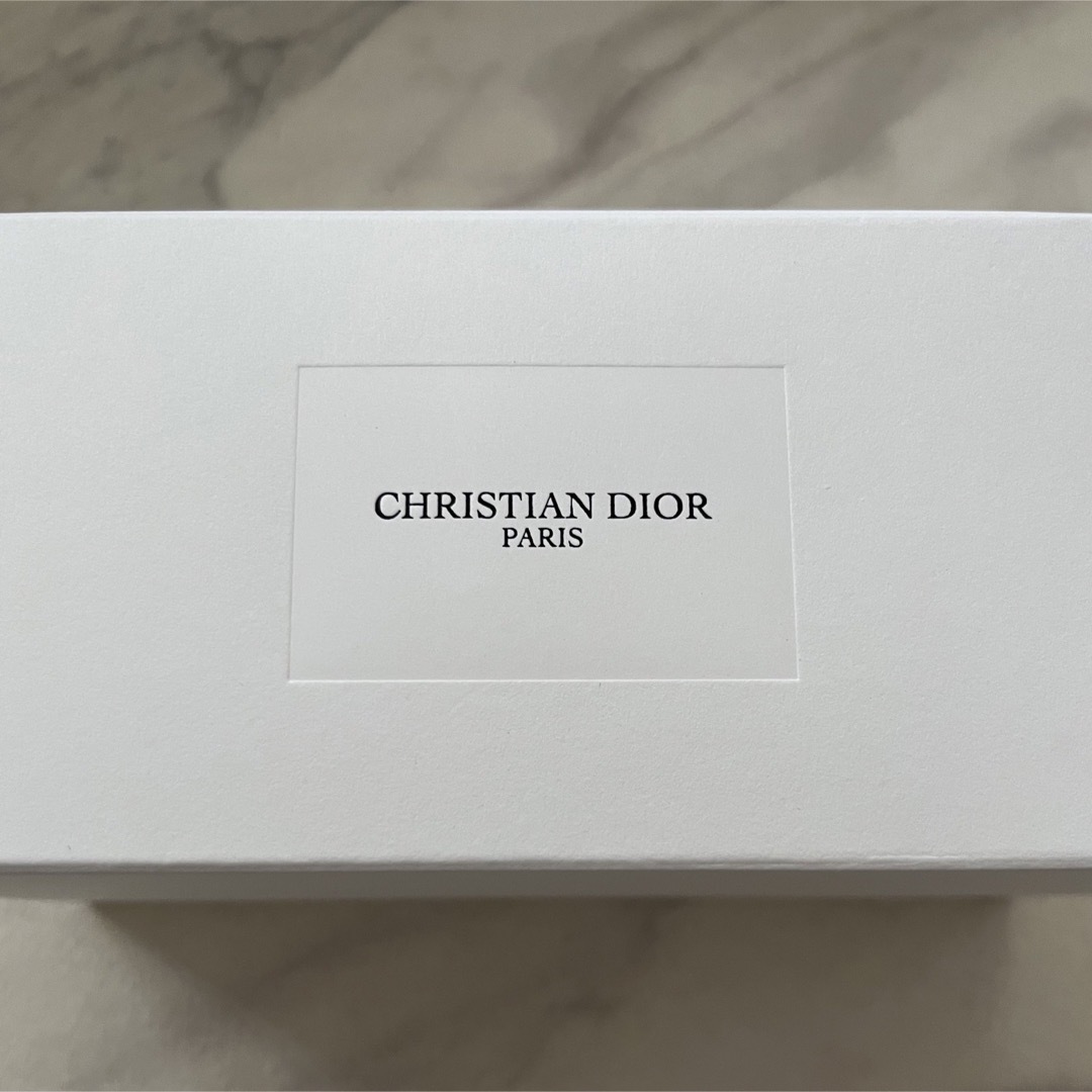 Dior(ディオール)のDIOR キャンドル　ノベルティ コスメ/美容のリラクゼーション(キャンドル)の商品写真