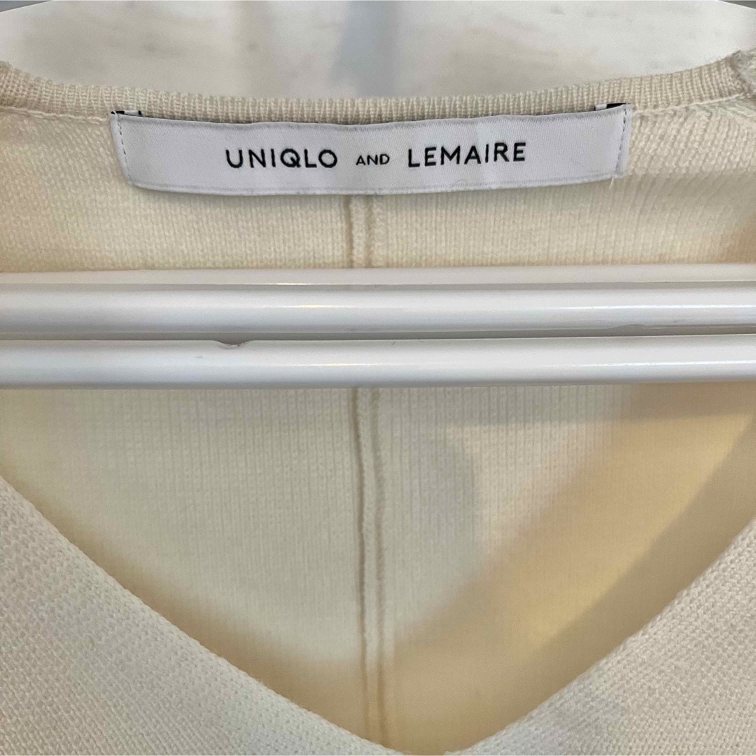 UNIQLO(ユニクロ)のUNIQLO and LEMAILE ミラノリブフレアＶネックセーター L レディースのトップス(ニット/セーター)の商品写真