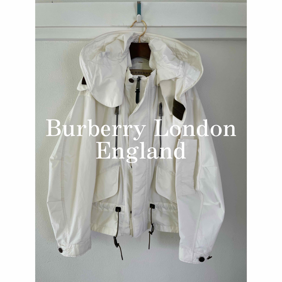 Burberry London England バーバリー　マウンテンパーカー