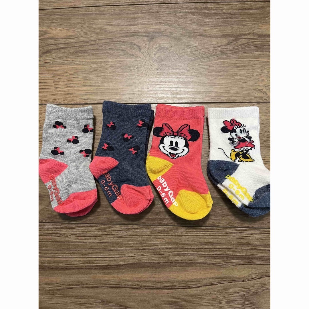 GAP(ギャップ)のDisney ミニーちゃん ベビーくつ下☆未使用 キッズ/ベビー/マタニティのこども用ファッション小物(靴下/タイツ)の商品写真