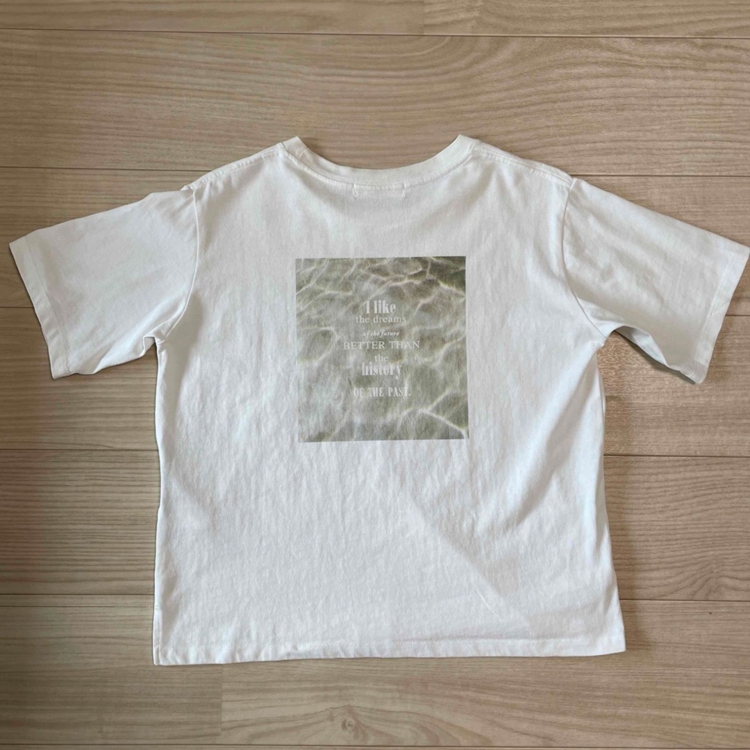 SENSE OF PLACE by URBAN RESEARCH(センスオブプレイスバイアーバンリサーチ)のSENSE OF PLACE　アーバンリサーチ　グラフィックTシャツ(半袖) レディースのトップス(Tシャツ(半袖/袖なし))の商品写真