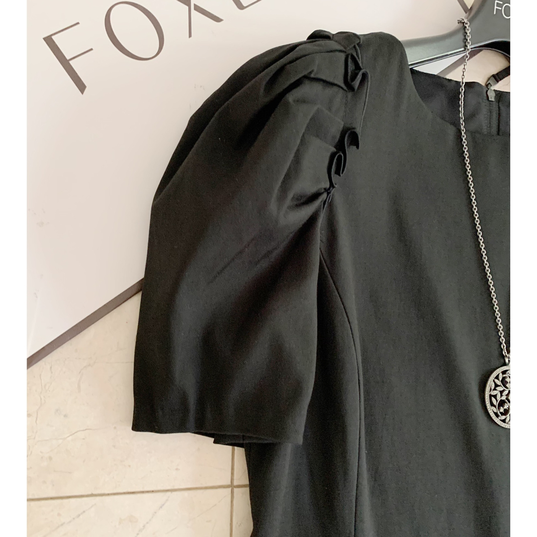 FOXEY NEW YORK(フォクシーニューヨーク)のFOXEY パフスリーブ ワンピース レディースのワンピース(ひざ丈ワンピース)の商品写真