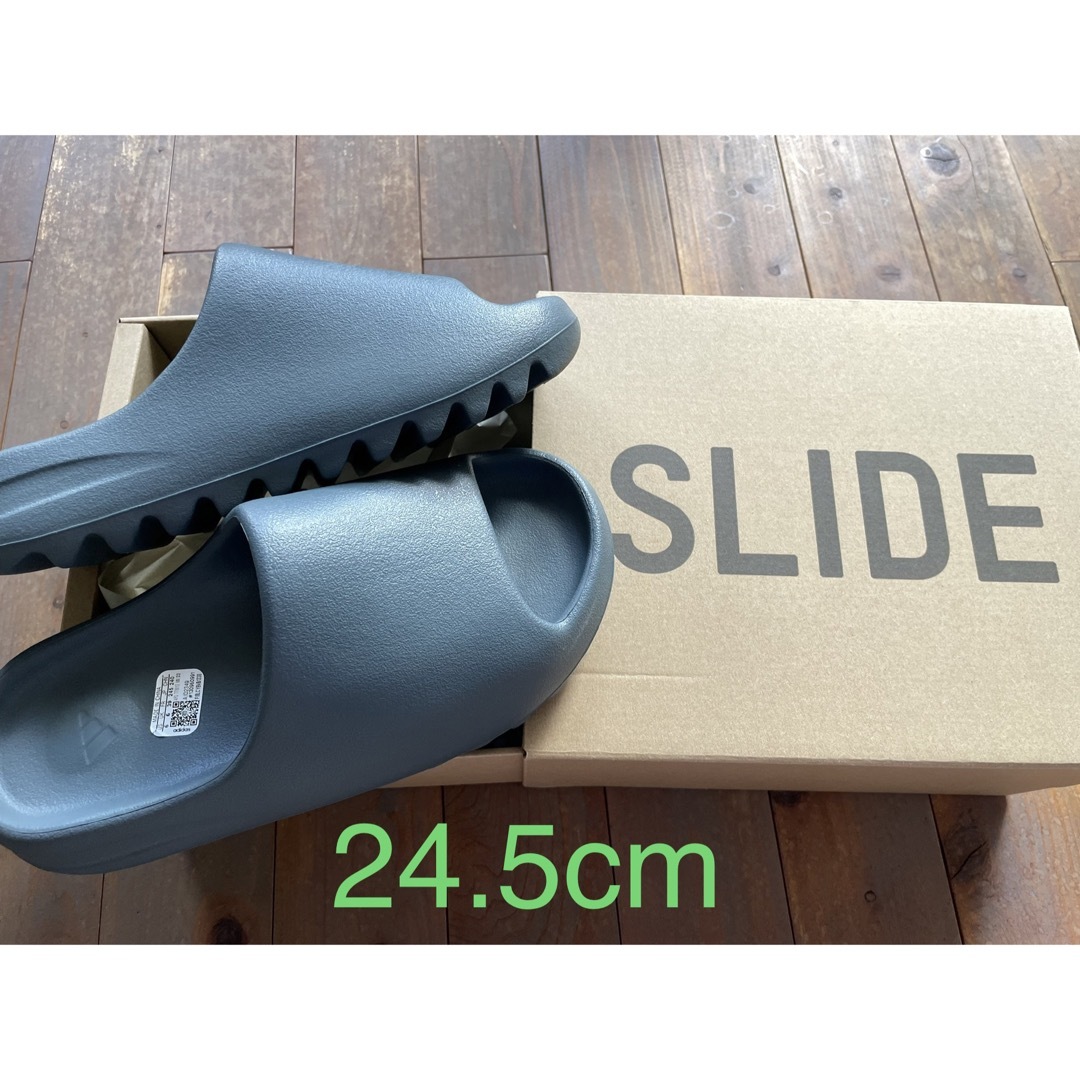 YEEZY（adidas）(イージー)のadidas YEEZY Slide/イージースライド Slate Marine レディースの靴/シューズ(サンダル)の商品写真