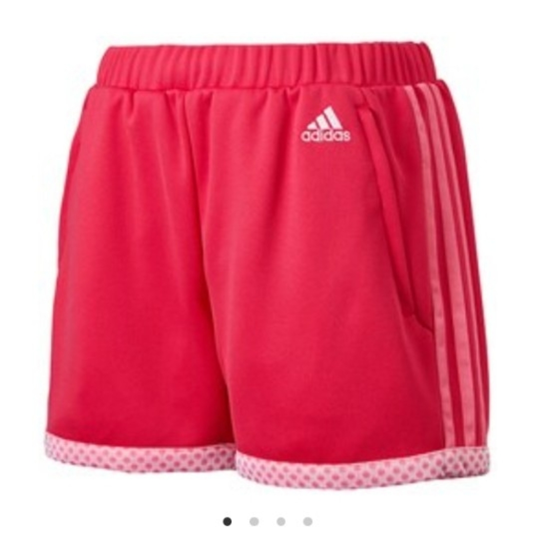 adidas(アディダス)のアディダス　上下セット レディースのトップス(Tシャツ(半袖/袖なし))の商品写真