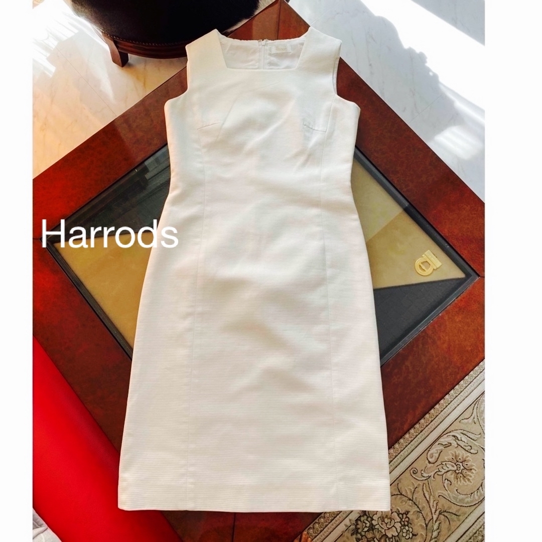 Harrods(ハロッズ)のHarrods ハロッズ 白 膝丈ワンピース 膝下ワンピース 2  レディースのワンピース(ひざ丈ワンピース)の商品写真