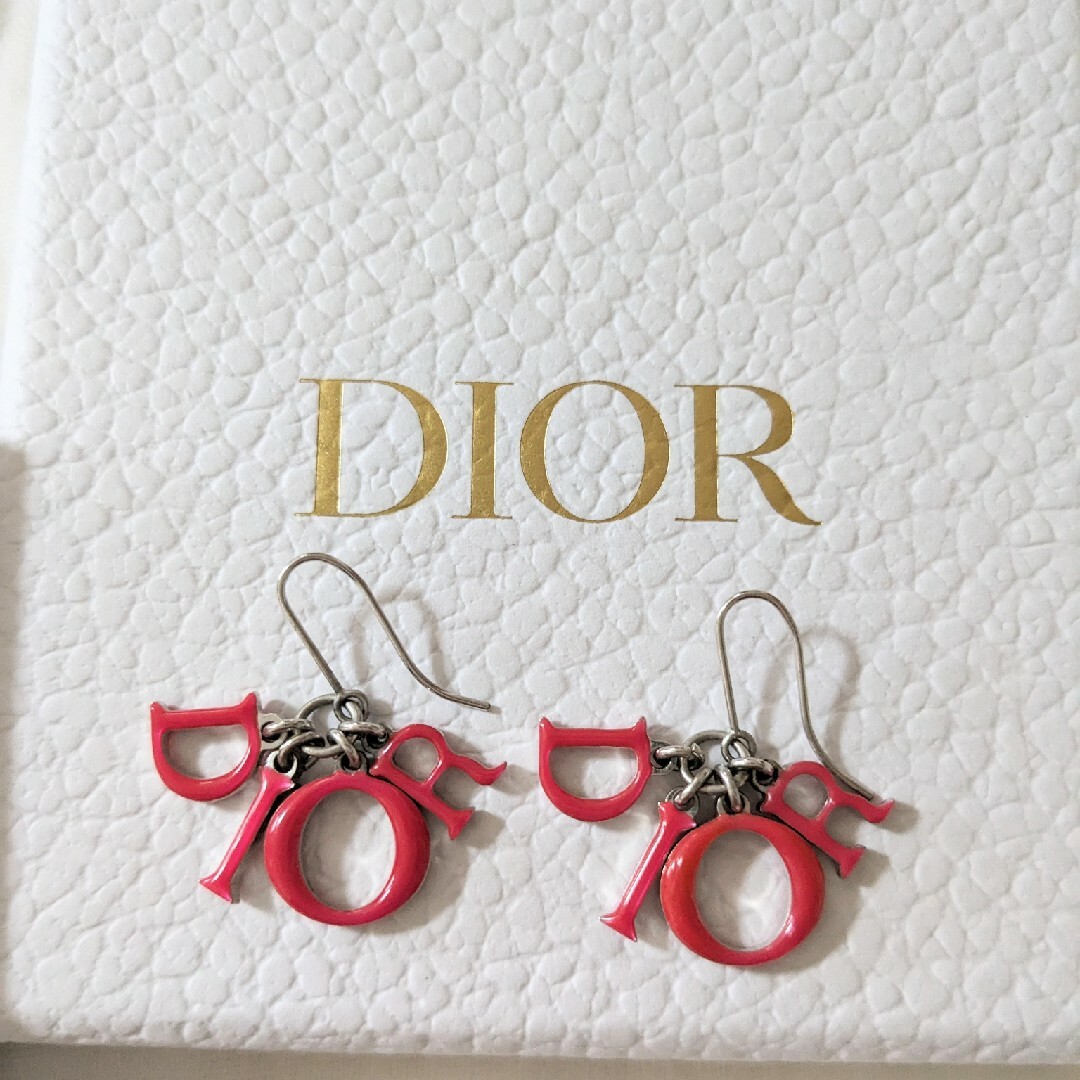 早い者勝　最終お値下げ　ほぼ未使用　極美品】Christian Dior　ピアス