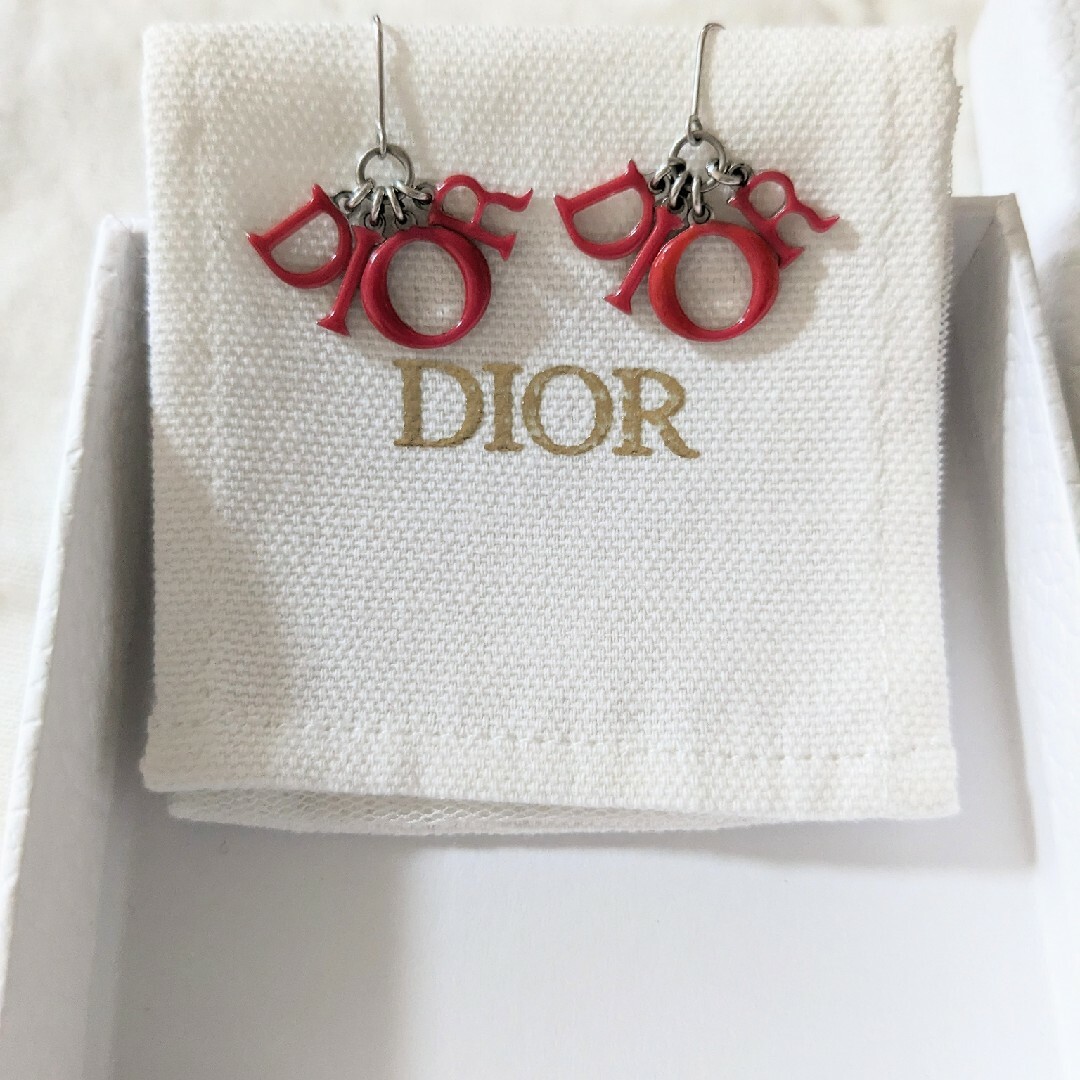 早い者勝 最終お値下げ ほぼ未使用 極美品】Christian Dior ピアス