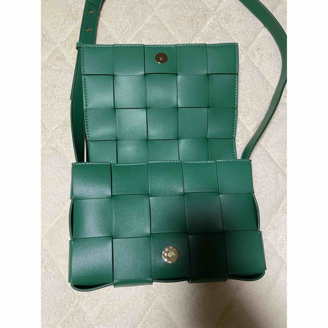 ショルダーバッグ かばん グリーン 緑 レディースのバッグ(ショルダーバッグ)の商品写真