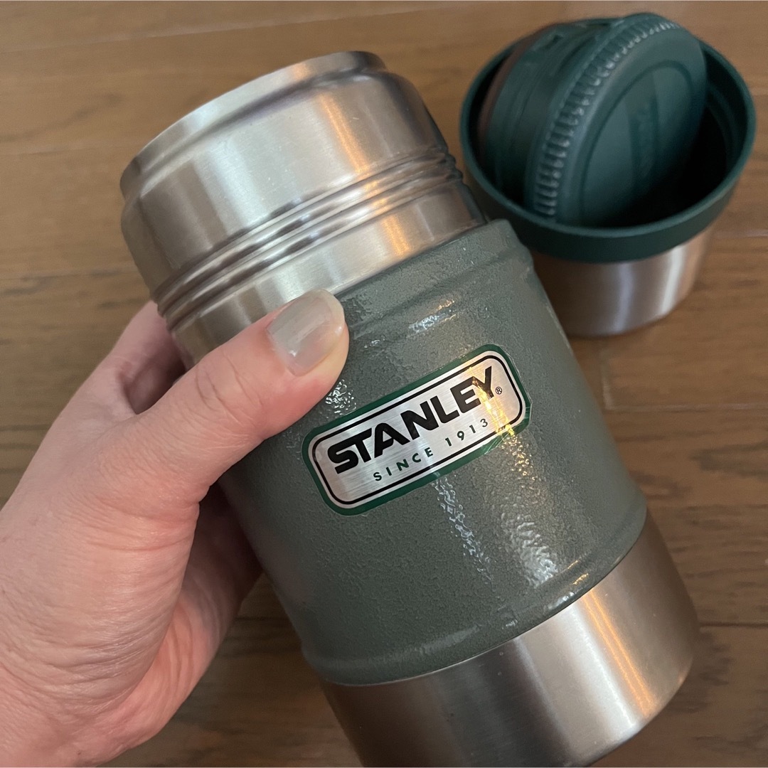 Stanley(スタンレー)の訳あり　希少！旧ロゴ！スタンレー クラシック に真空 フードジャー 0.5L スポーツ/アウトドアのアウトドア(食器)の商品写真