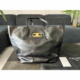 セリーヌ(celine)のセリーヌ　レザー　トートバッグ　マイヨン　トリオンフ　黒　新品未使用(トートバッグ)