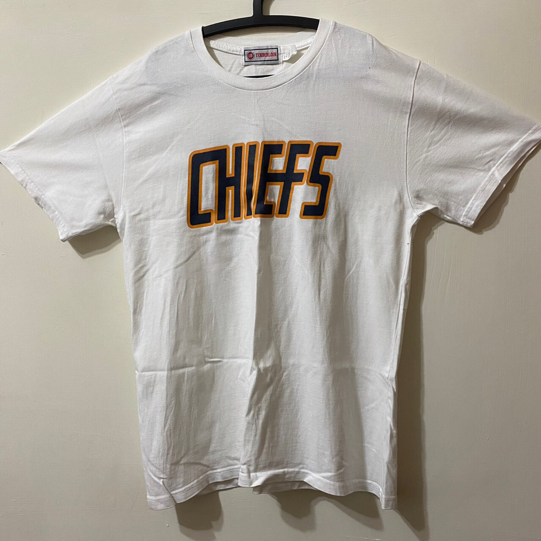 TENDERLOIN テンダーロイン　CHIEFS チーフス　Tシャツ