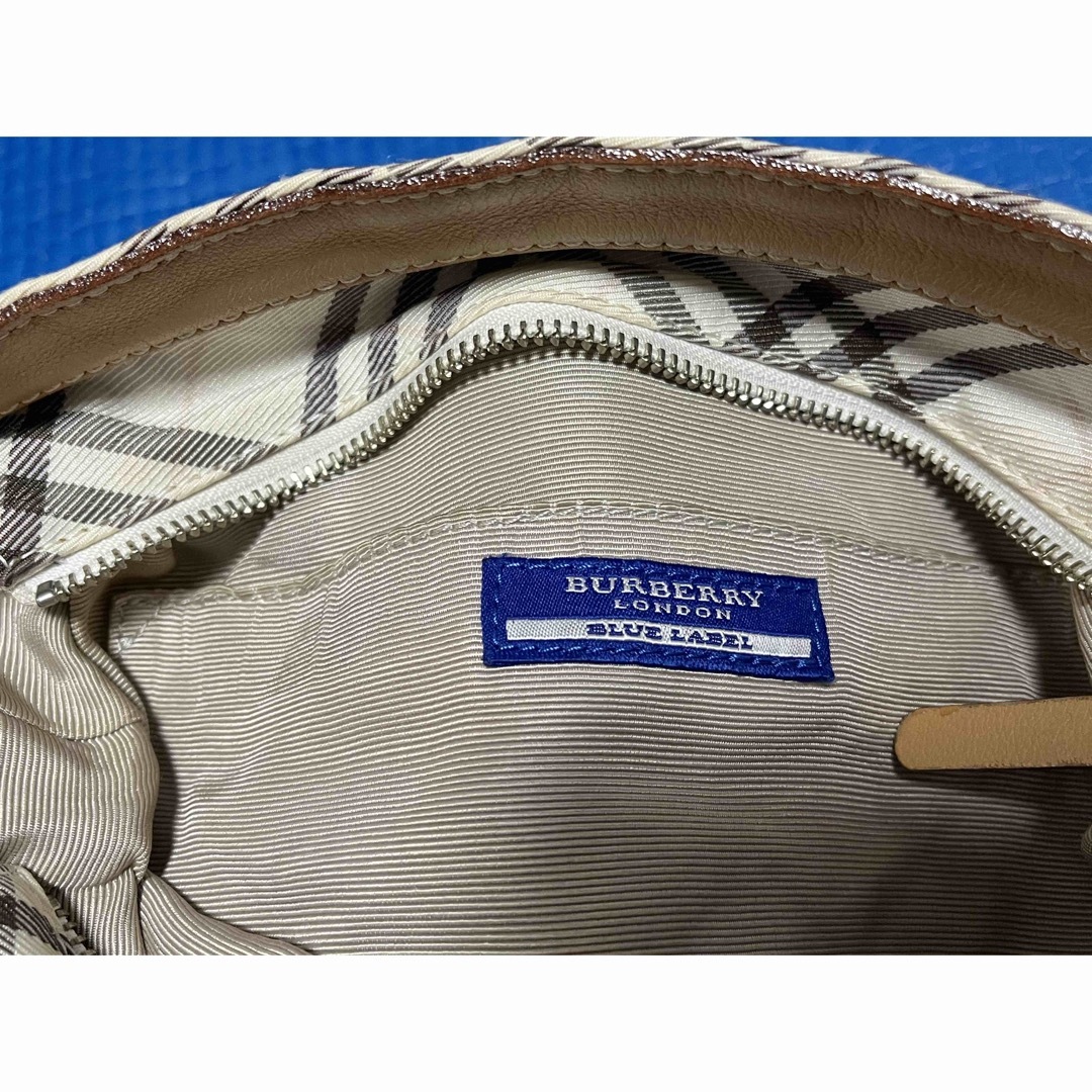 BURBERRY BLUE LABEL(バーバリーブルーレーベル)のバーバリー　ブルーレーベル　ショルダーバッグ レディースのバッグ(ショルダーバッグ)の商品写真