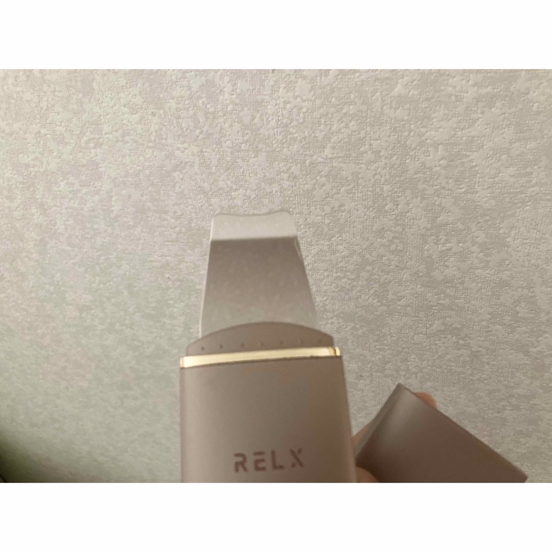 RELX ウォーターピーリング　美顔器　超音波 スマホ/家電/カメラの美容/健康(フェイスケア/美顔器)の商品写真