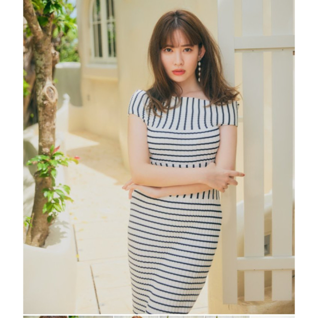 Her lip to(ハーリップトゥ)のStripe Ribbed-Knit Midi Dress レディースのワンピース(ロングワンピース/マキシワンピース)の商品写真