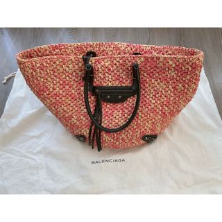 バレンシアガバッグ(BALENCIAGA BAG)の本物　美品　Balenciaga バレンシアガ　かご　カゴバック　ピンク　可愛い(かごバッグ/ストローバッグ)