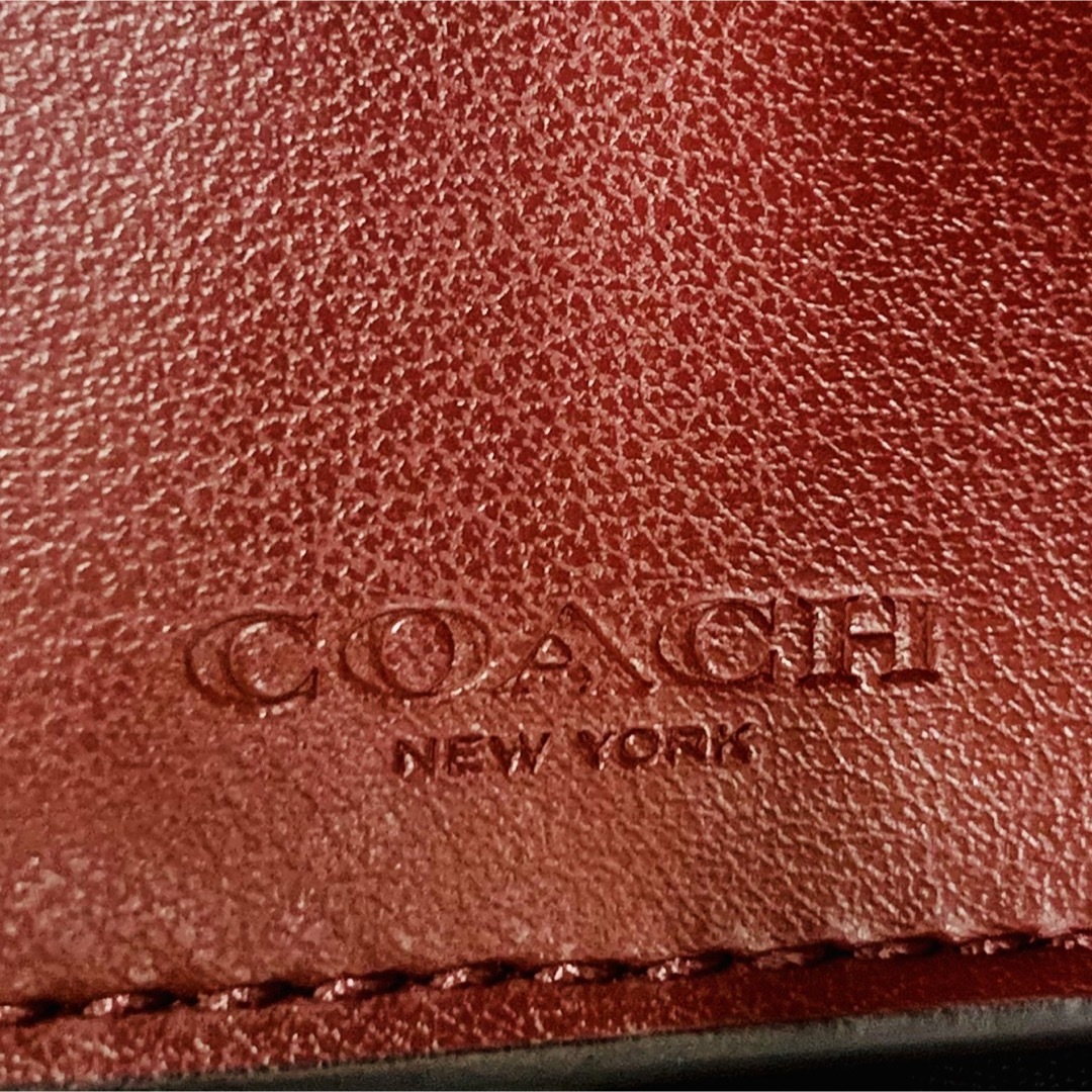 コーチ　二つ折り財布　✨新品未使用✨　馬車ロゴ